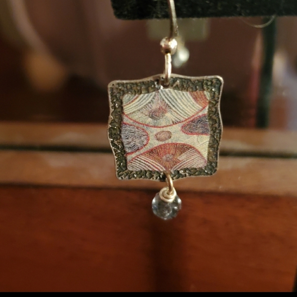 New drop enamel earrings
